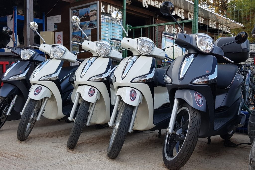 Piaggio Liberty 125 ccm scooter rental in Supetar, Brac – additional photo