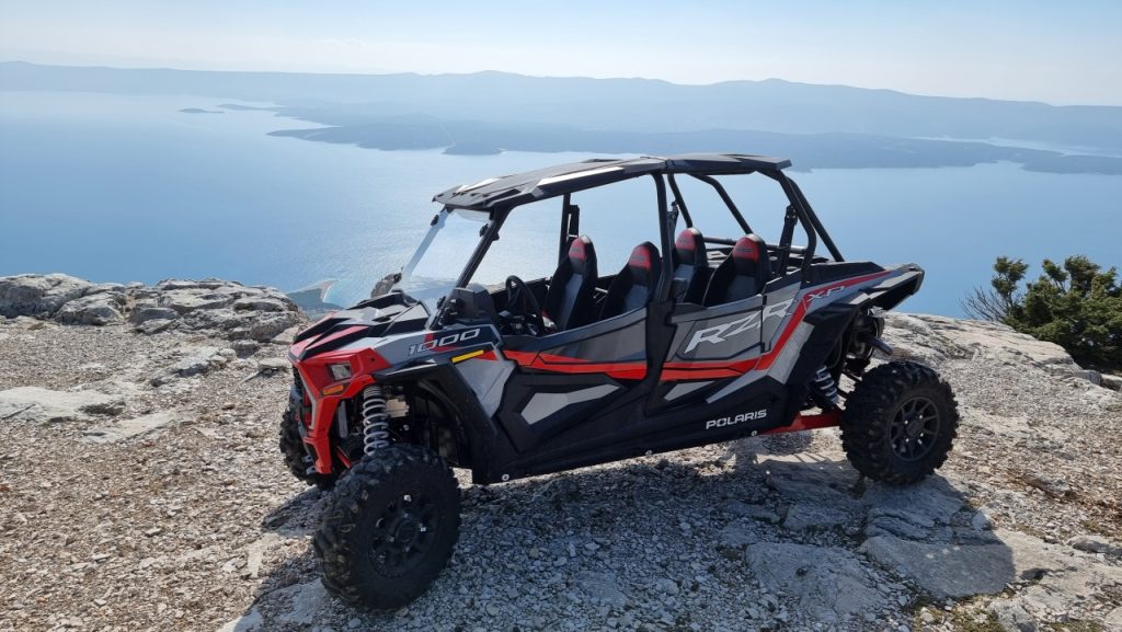 Polaris RZR XP 1000 four-seat buggy rental on Brac – additional photo